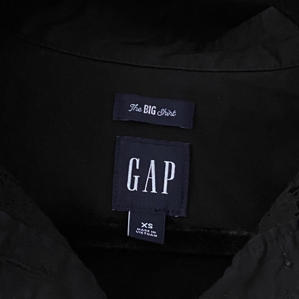 Gap The Big Shirt Black Lace XS Oversized Dark Feminine Autumn Fall Button Down - Picture 3 of 6